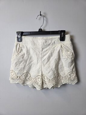 Xhilaration Cream Lace Trim High-Waist Shorts